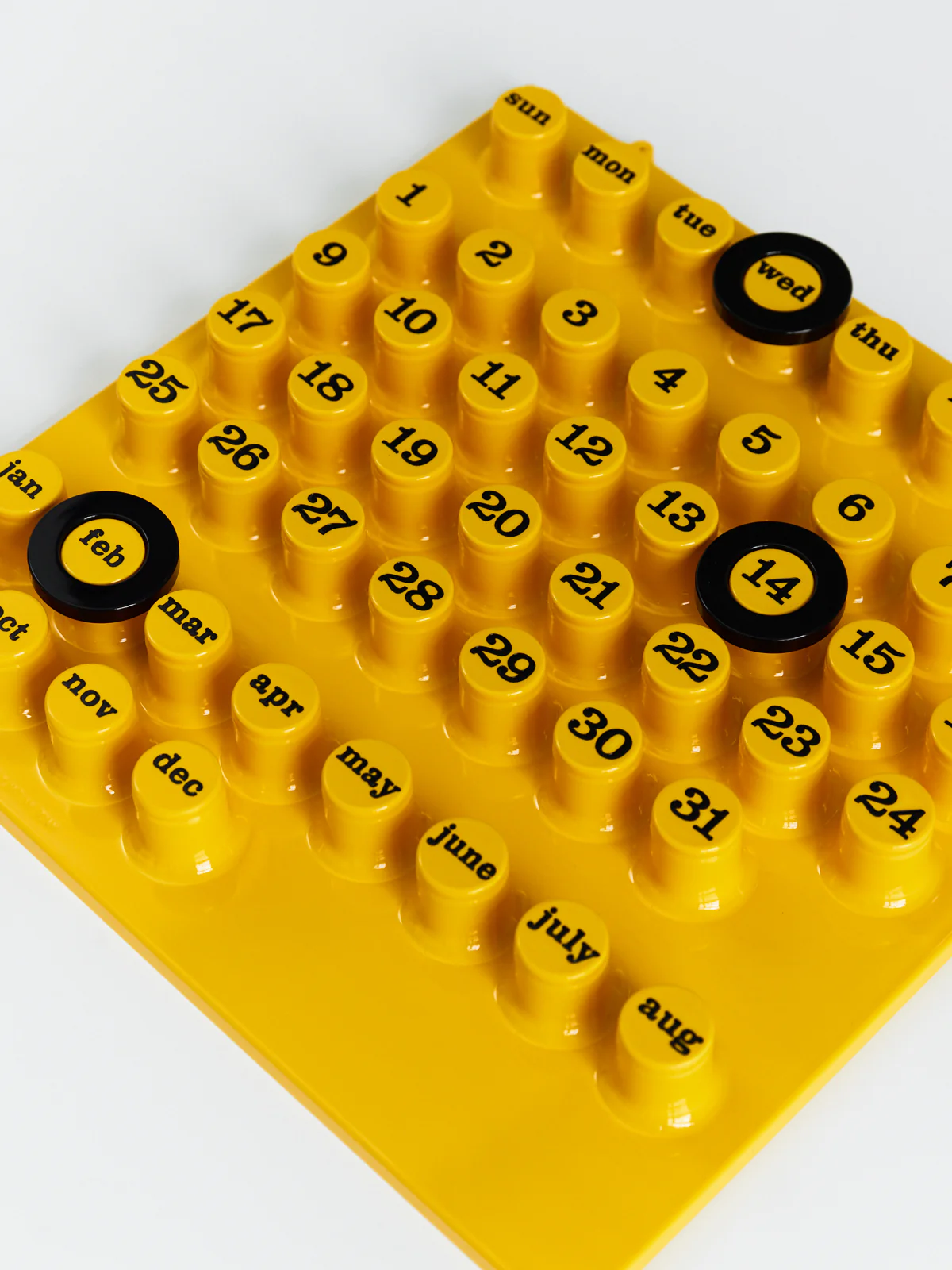 Ring-A-Date Perpetual Calendar - Image 5