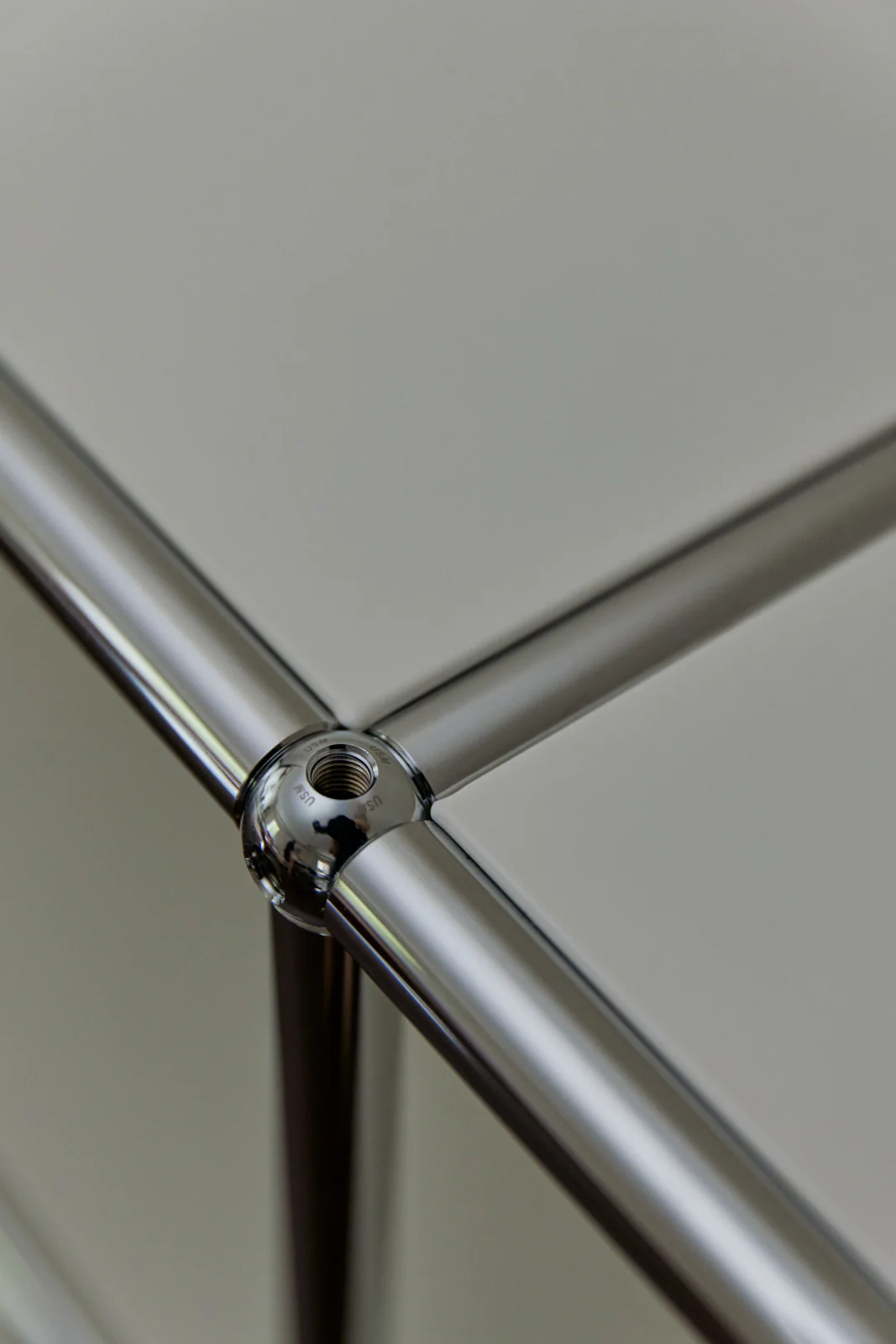 USM Haller 3x2 Shelving - Image 3